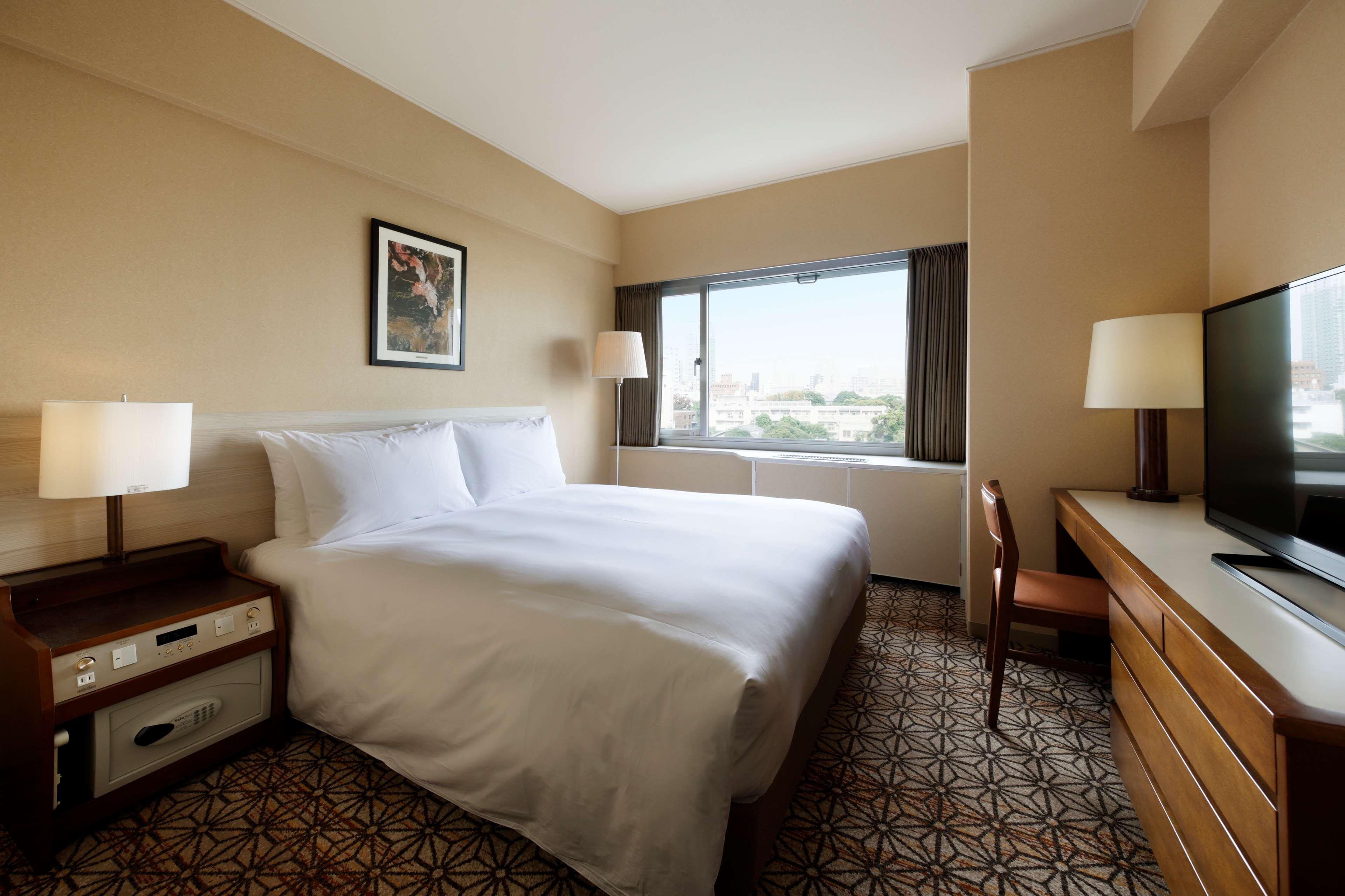 Grand Prince Hotel Takanawa Tokyo Esterno foto A guest room at the hotel